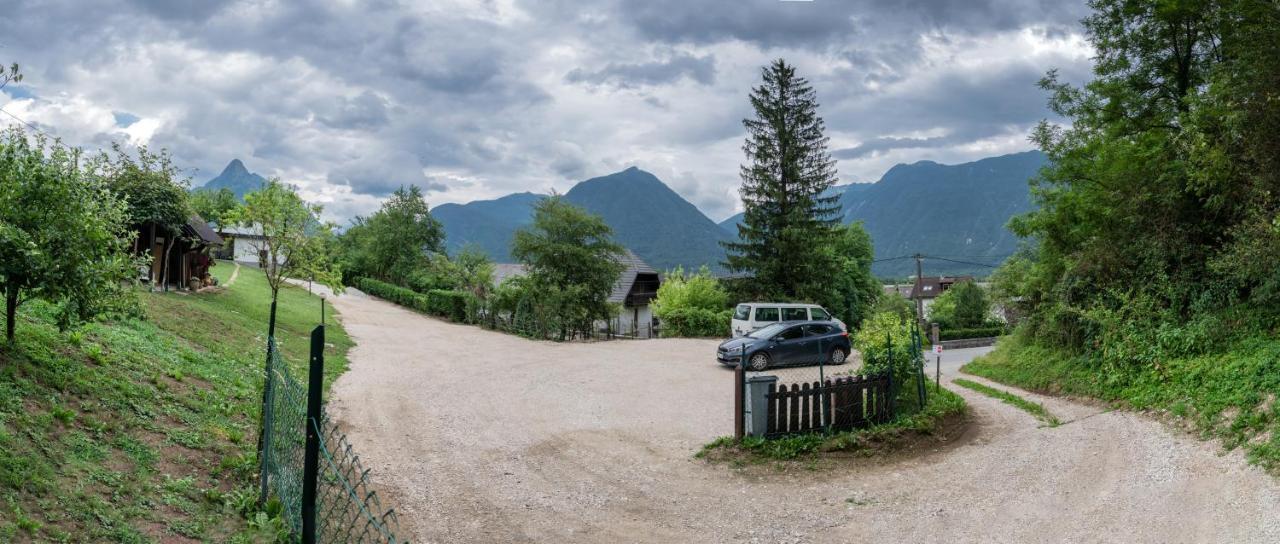 House Hiperbola & Outdoor Activities Lejlighed Bovec Eksteriør billede