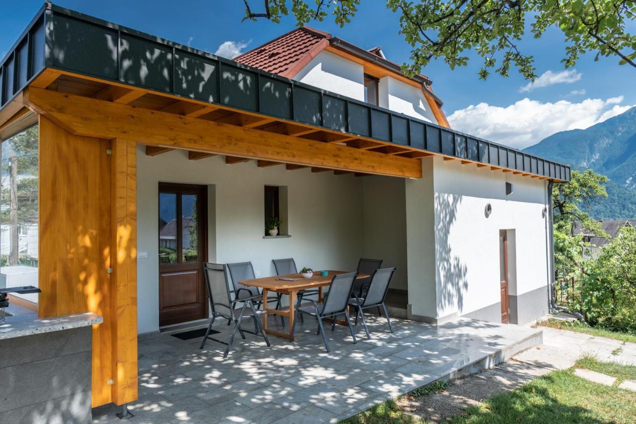 House Hiperbola & Outdoor Activities Lejlighed Bovec Eksteriør billede