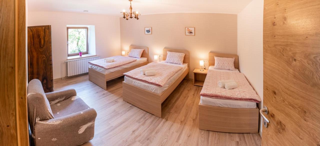 House Hiperbola & Outdoor Activities Lejlighed Bovec Eksteriør billede